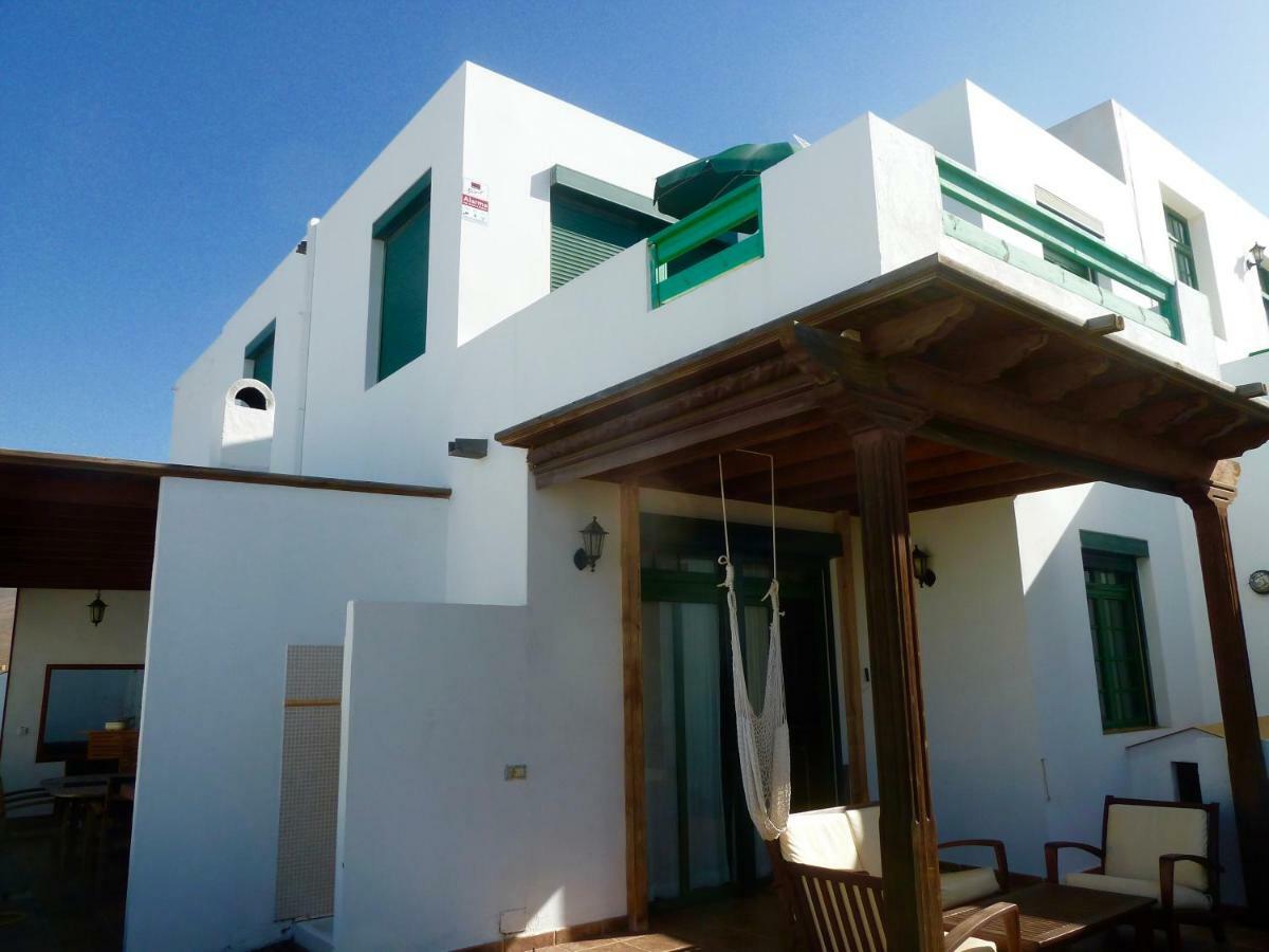 Ocean & Fire Villa Playa Blanca  Exterior photo